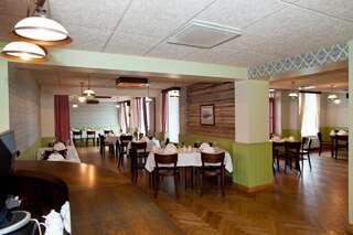 Отель Hotell Räpina Ряпина-6